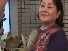 Hummer recommendet japanese mother blowjob
